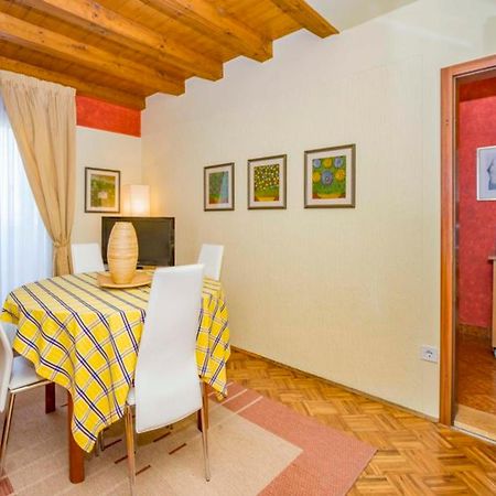 Apartments Villa Rossella 1 Rovinj Zimmer foto